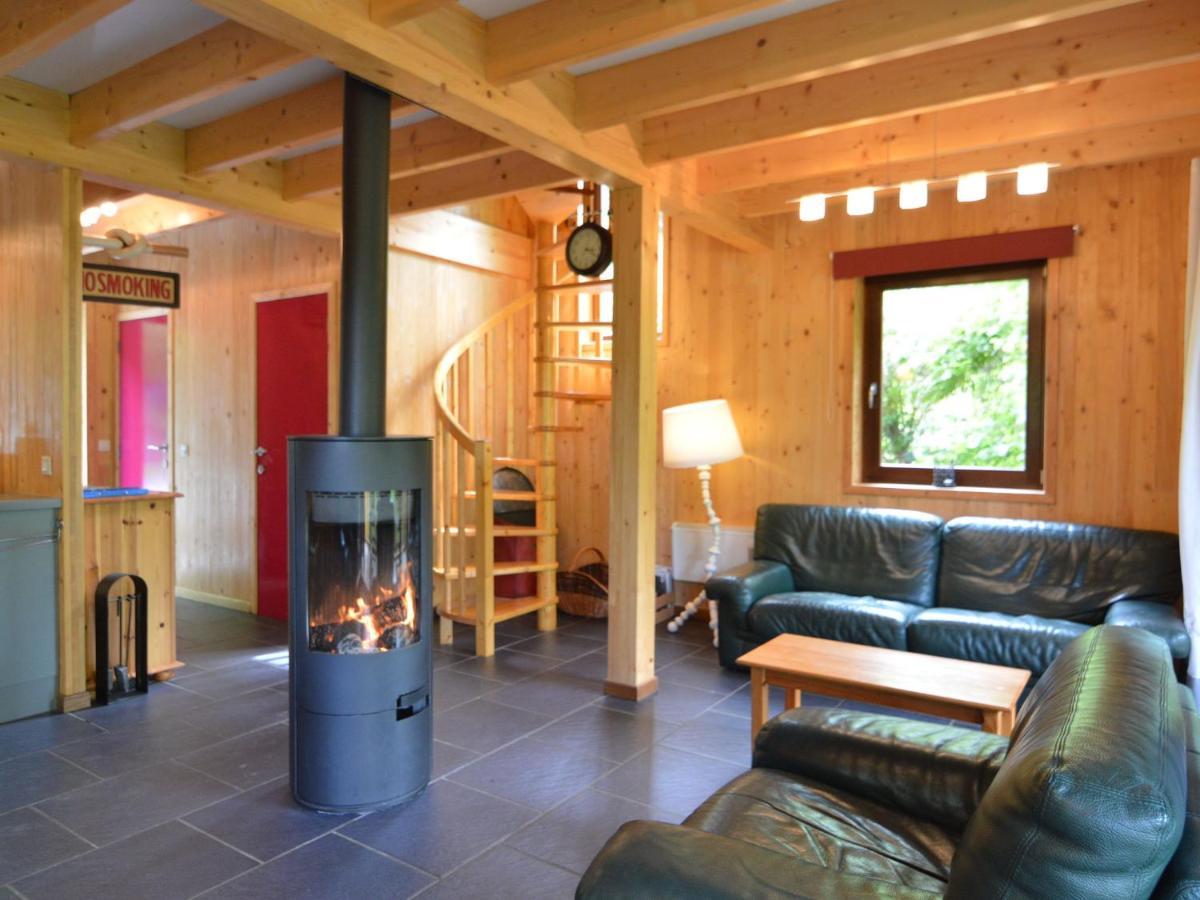 Comfortable Modern Chalet With Wood Finish Aywaille Exterior photo